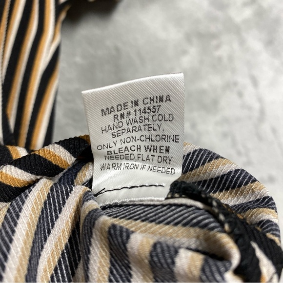 THML Floral Embroidered Striped Velour Tie Keyhole Sleeve Blouse Size Small - Picture 7 of 7